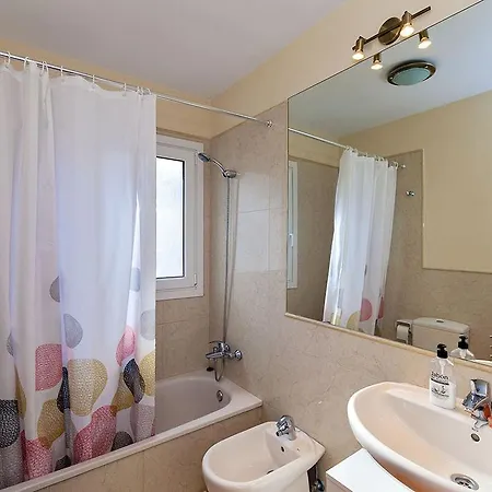 Apartament Los Korales Apartman